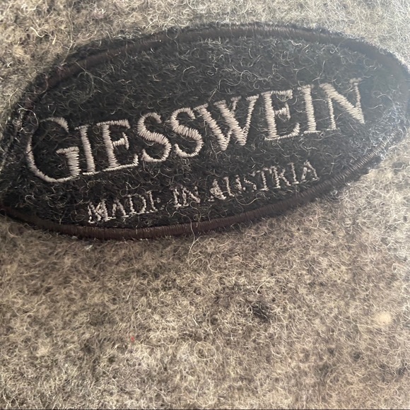 Beautiful wool blend Giesswein zip up sweater - Picture 3 of 5